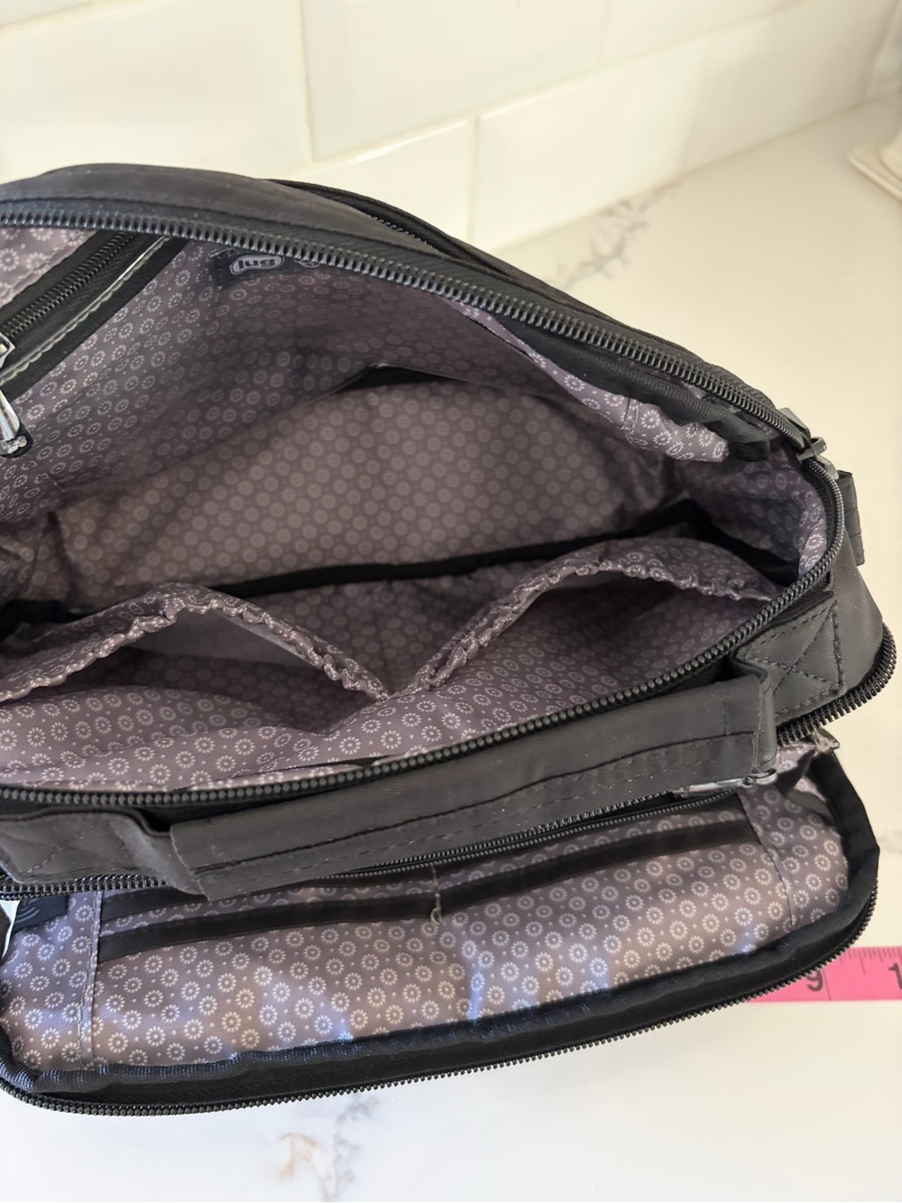 NWOT Lug SCOOP Midnight Black Crossbody Organizer Bag Travel Everyday RFID - Picture 12 of 16